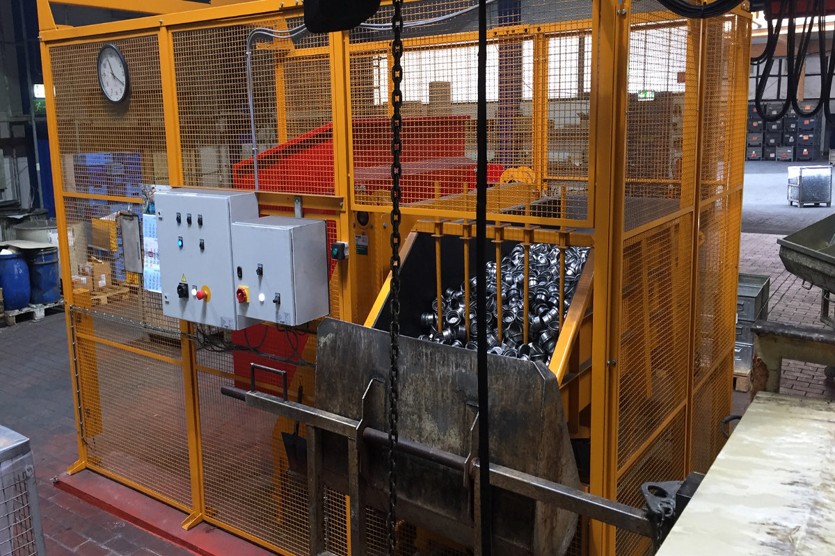 Hydraulic tipper slider 3